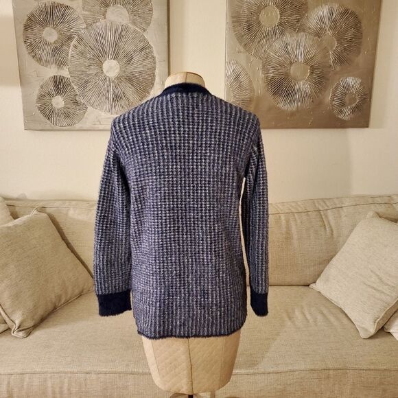 Court & Rowe Houndstooth Eyelash Knit Cardigan - Picture 7 of 12